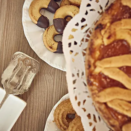 Dora Maison De Charme 4* إيفريا